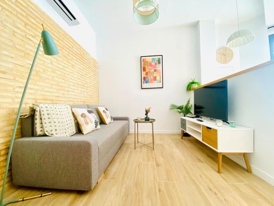 Bajo B - Design & Comfort In Ruzafa Soho บาเลนเซีย ภายนอก รูปภาพ