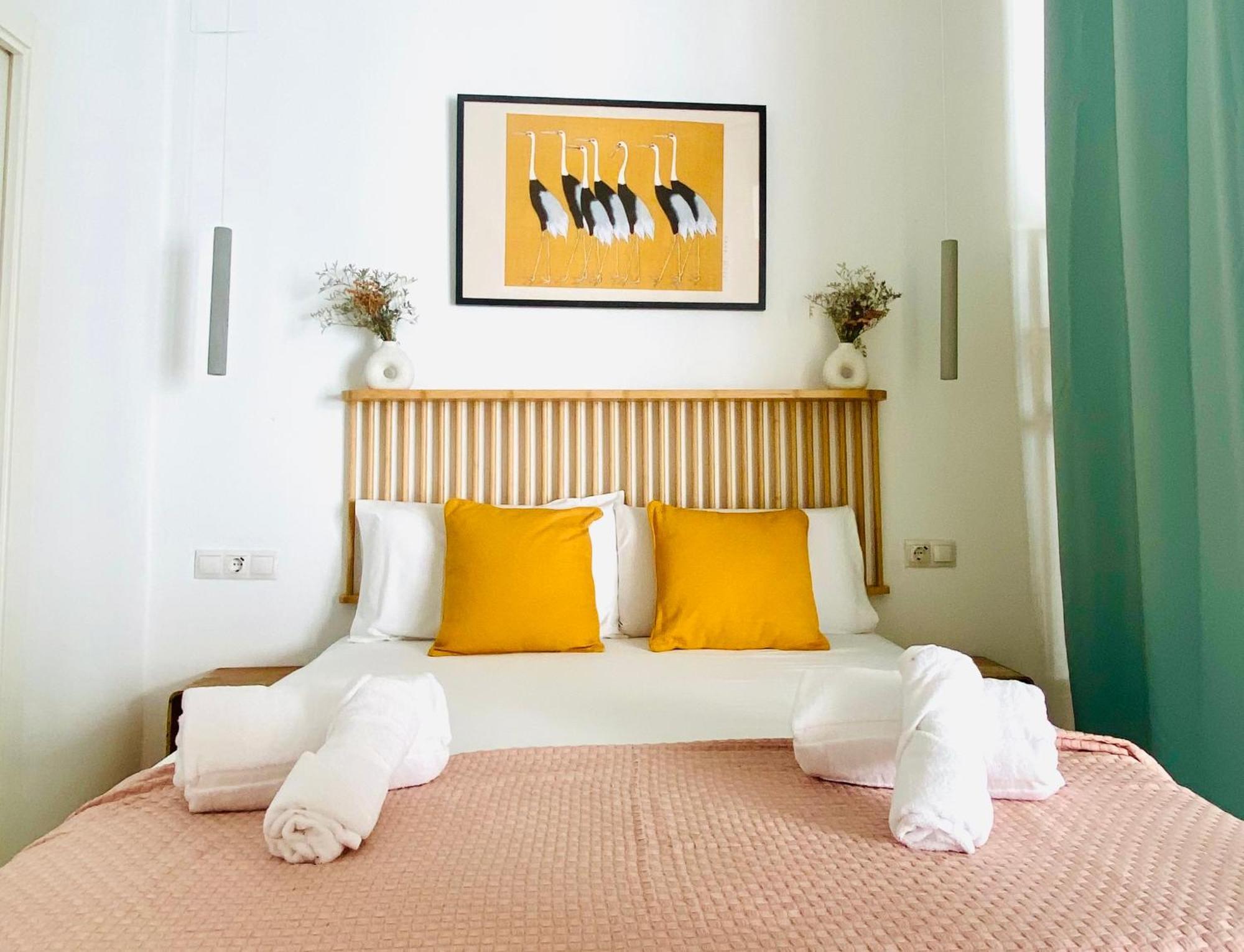 Bajo B - Design & Comfort In Ruzafa Soho บาเลนเซีย ภายนอก รูปภาพ