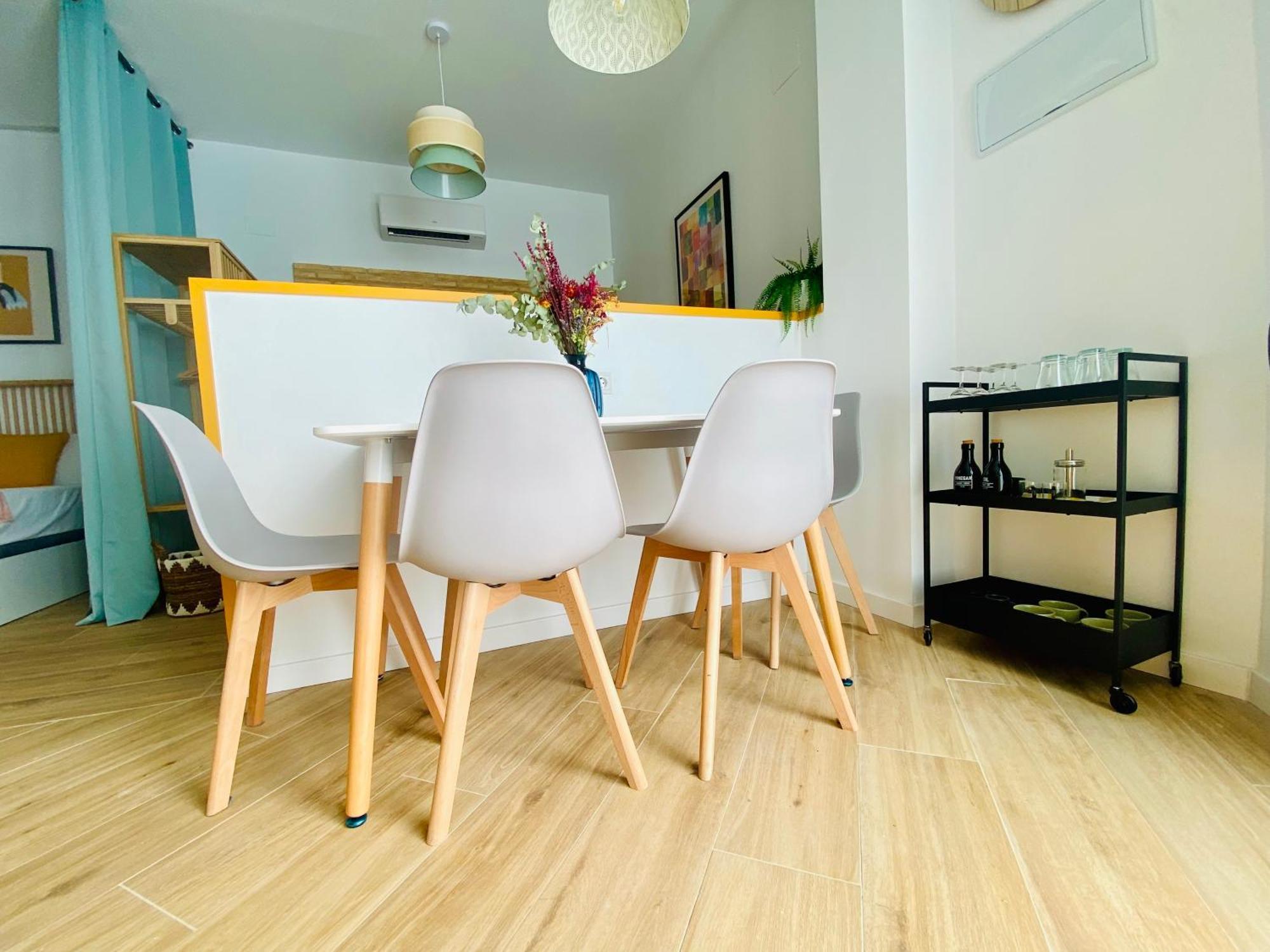 Bajo B - Design & Comfort In Ruzafa Soho บาเลนเซีย ภายนอก รูปภาพ